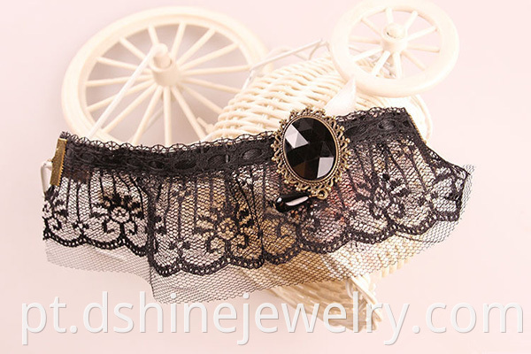 Mystery Black Lace Anklet